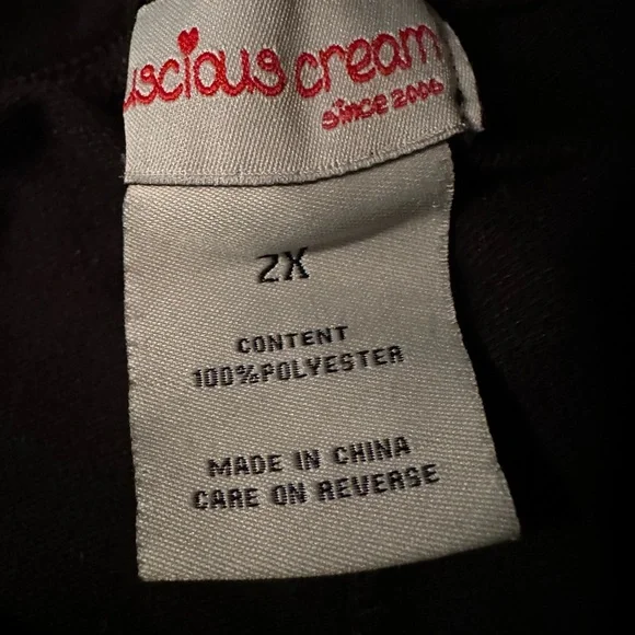 FINAL PRICE DROP Black Joggers with Graphic Print - Picture 3 of 3